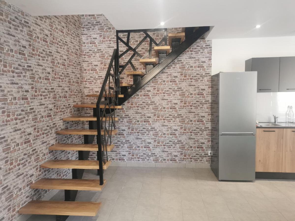 Maison Mitoyenne Au Coeur Du Pays Basque Saint-Esteben Екстериор снимка